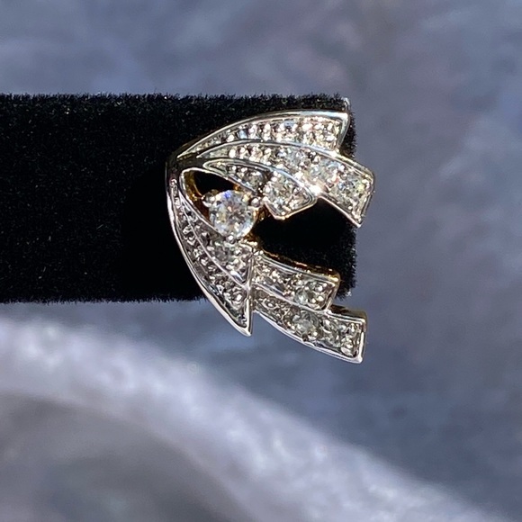 Jacqueline Kennedy JBK Clear Crystal Rhinestone Two Tone Earrings - Picture 4 of 14
